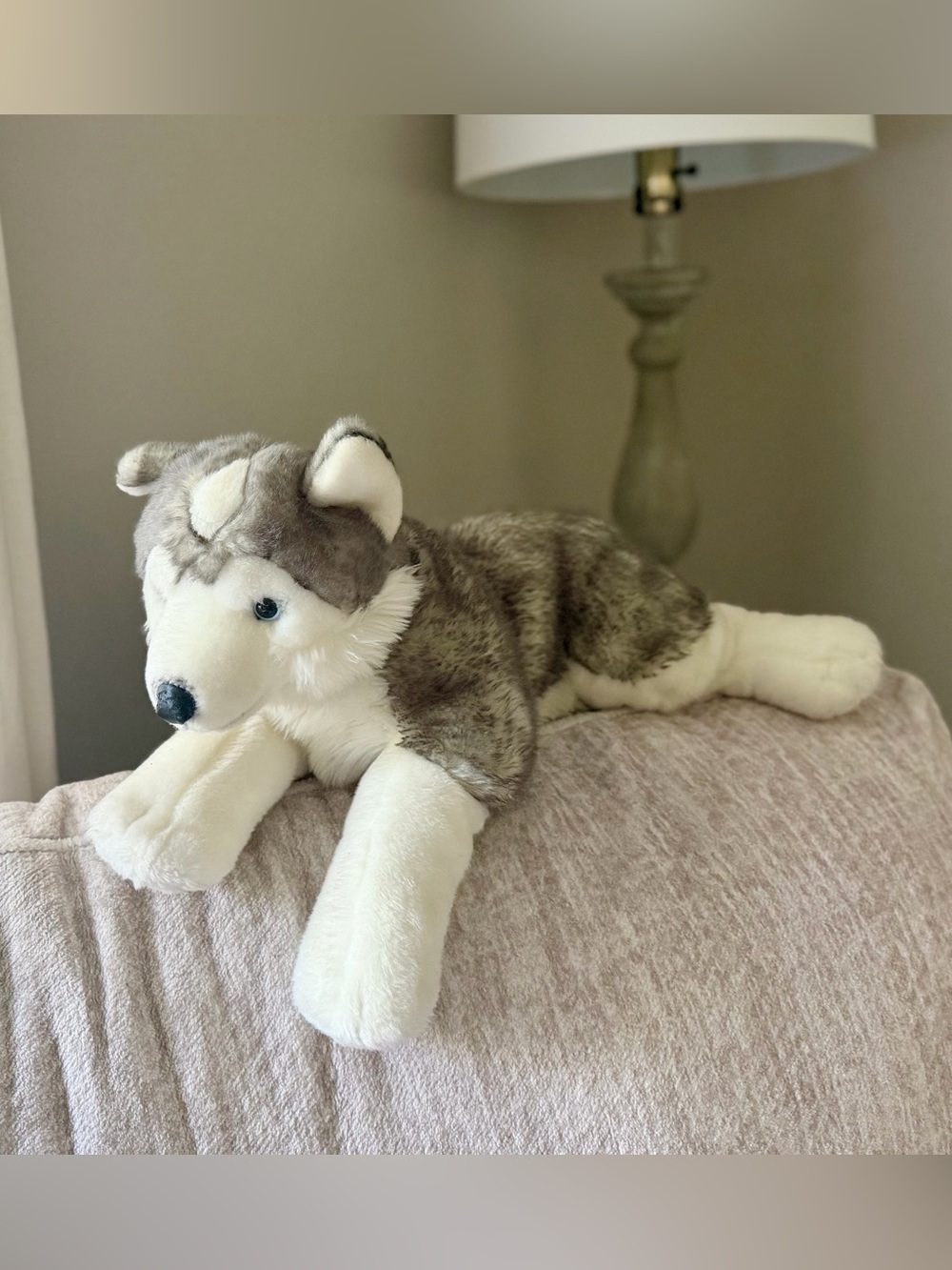 Animal Alley Husky Plush Dog 20” Wolf Large Laying Stuffed Toys R Us